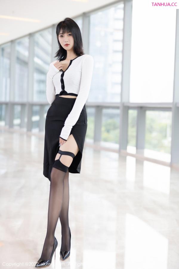 [XiuRen]高清写真图 2022.12.13 No.5991 林子遥 黑丝美腿